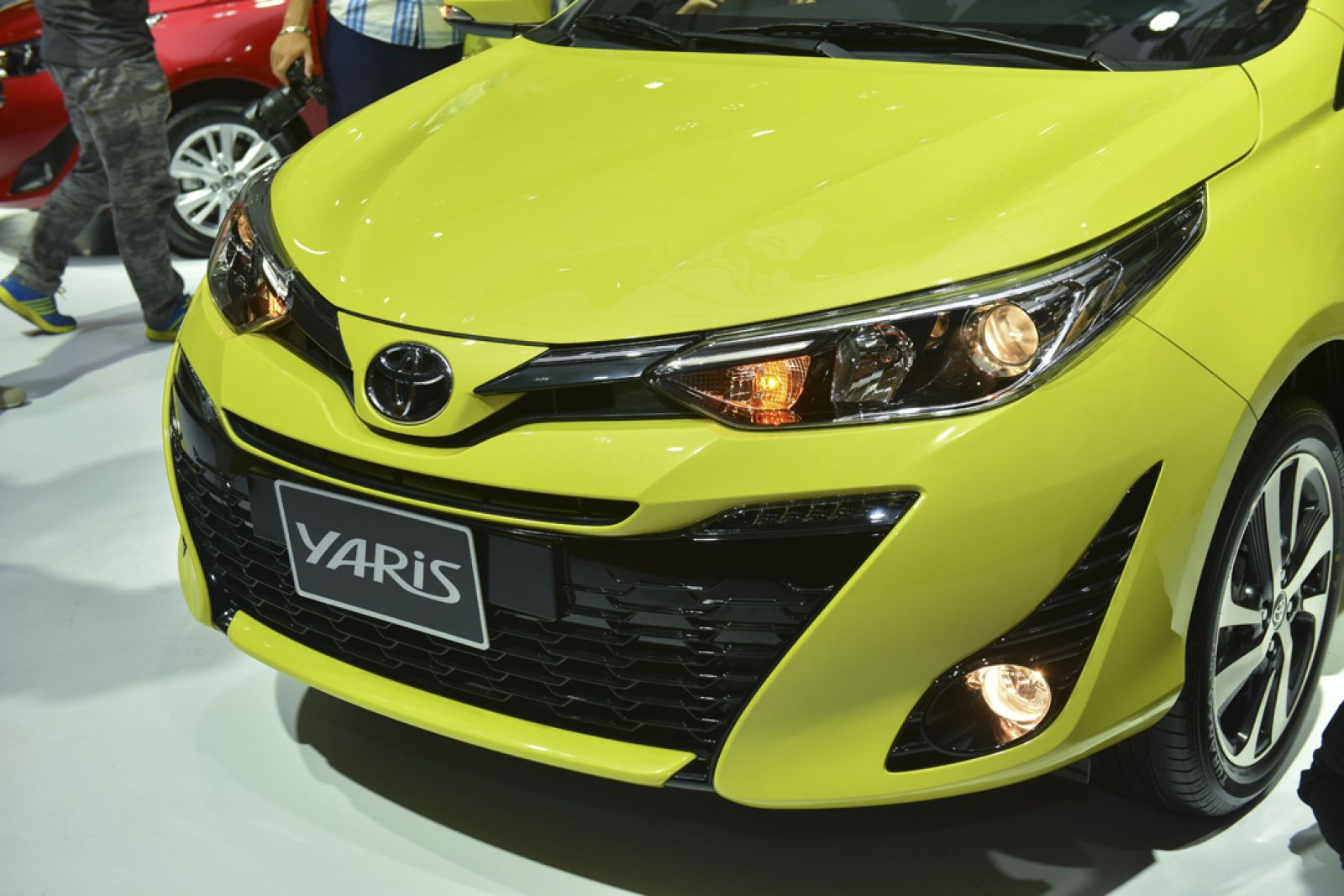 Thiết kế đầu xe Toyota Yaris 2018