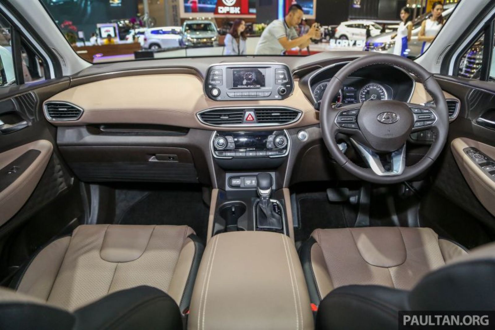 Nội thất xe Hyundai SantaFe 2019