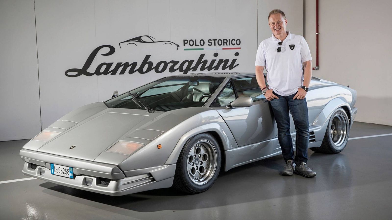 Lamborghini Countach tại bảo tàng của Lamborghini ở Ý