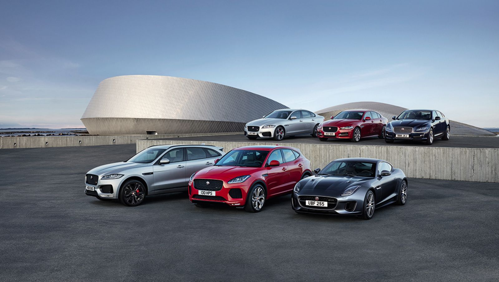 Trưng bày và trải nghiệm xe Jaguar Land Rover tại Đà Nẵng