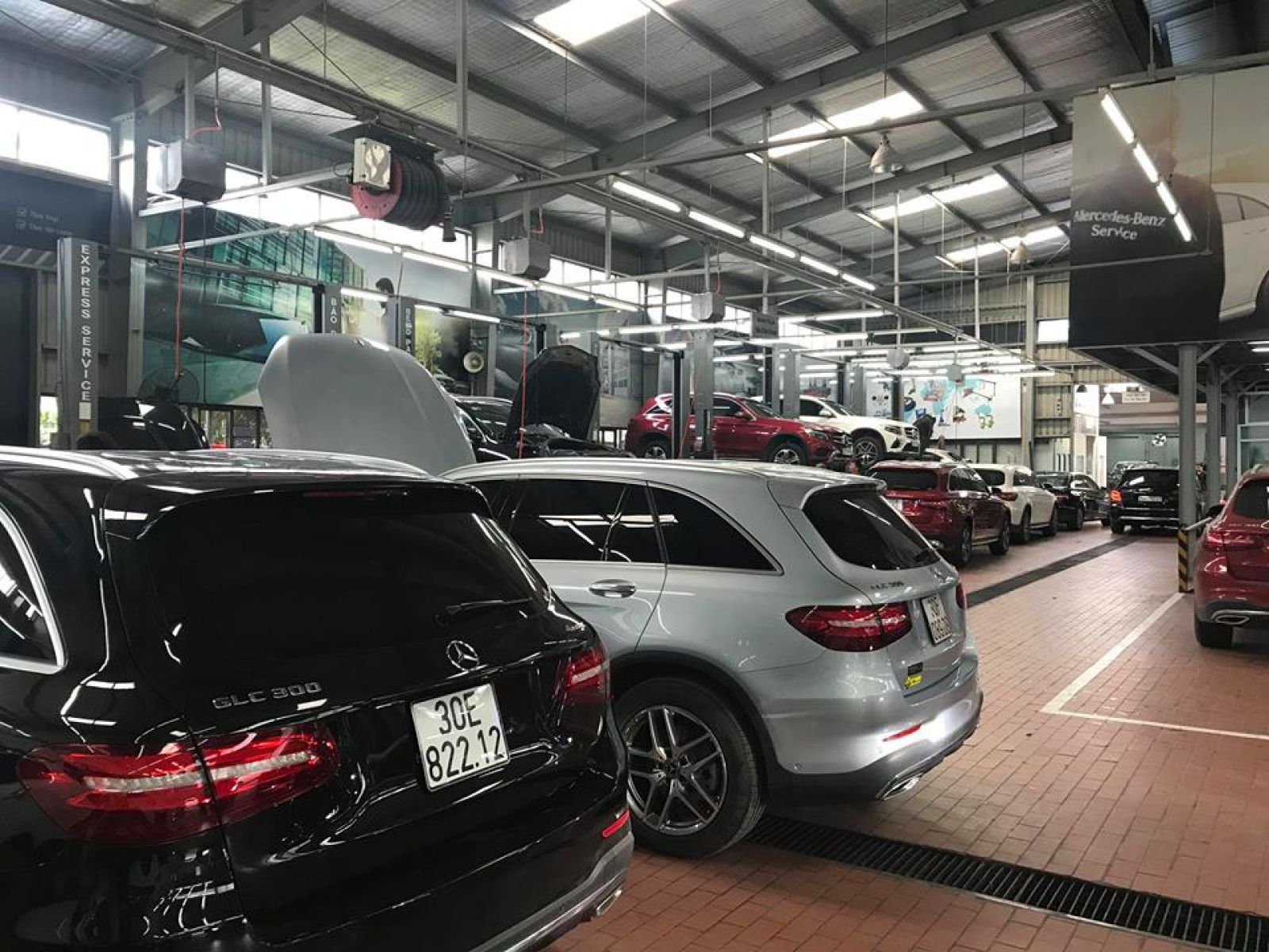 Rất nhiều chủ xe Mercedes-Benz GLC đã cho xe đi kiểm tra