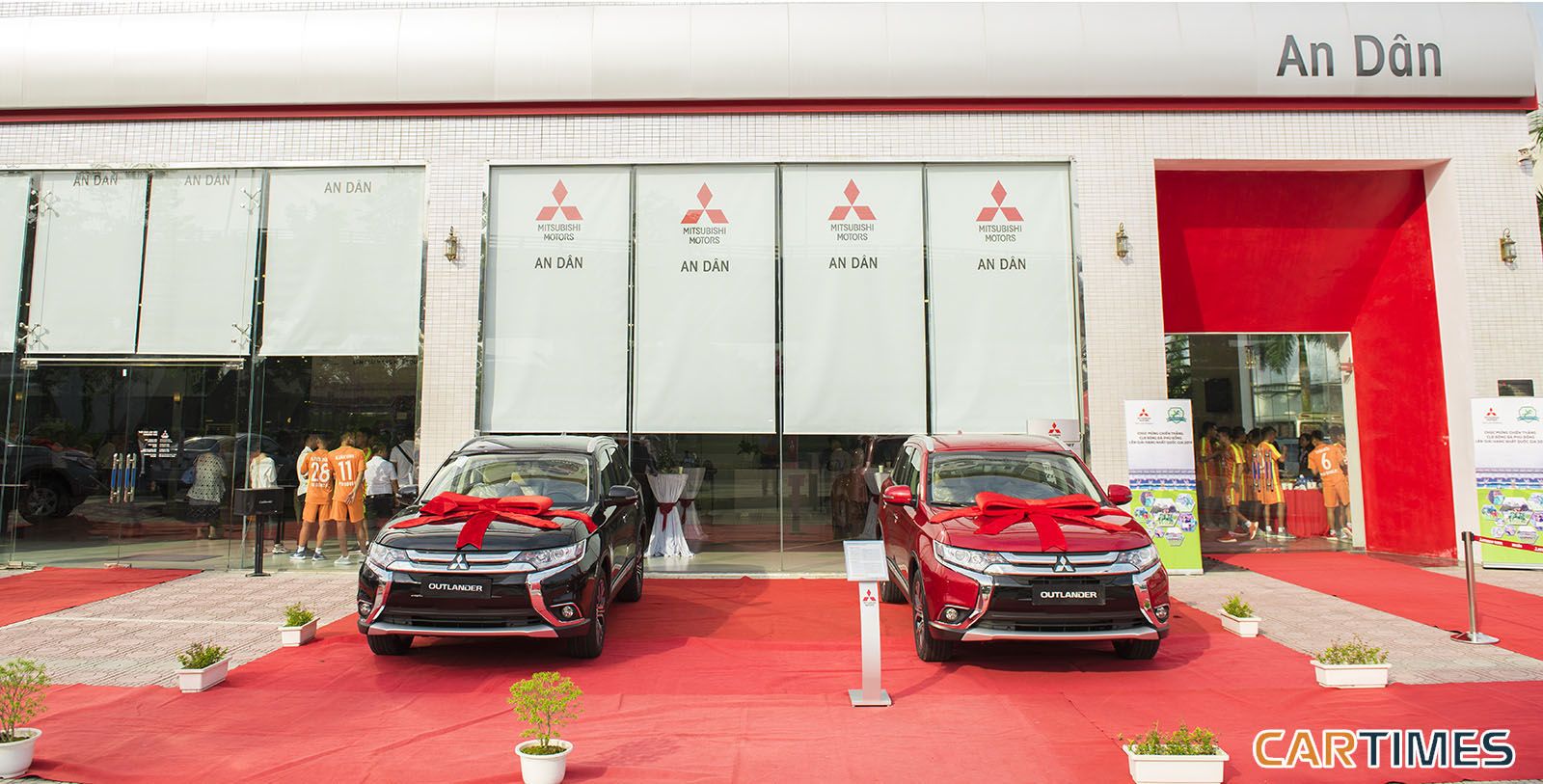 Buổi lễ được tổ chức tại đại lý Mitsubishi An Dân, Hà Nội