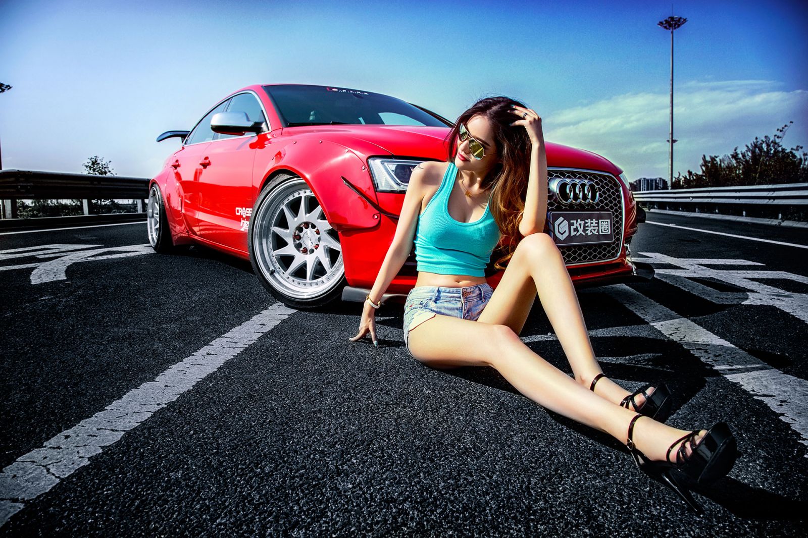 "Quái thú" Audi A5 Sportback 2015 và chân dài