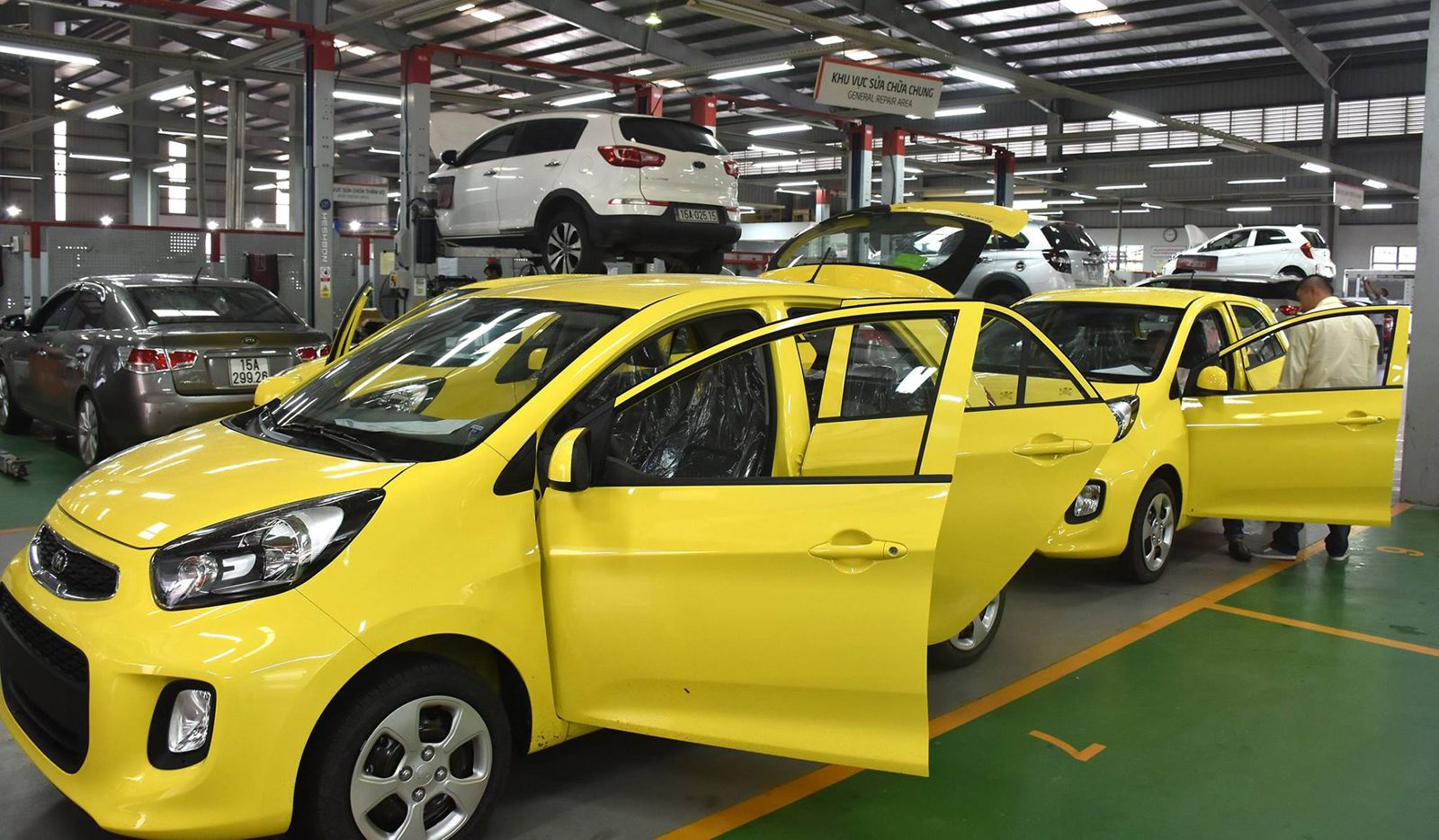 Dấu hiệu nhận biết xe taxi thanh lý