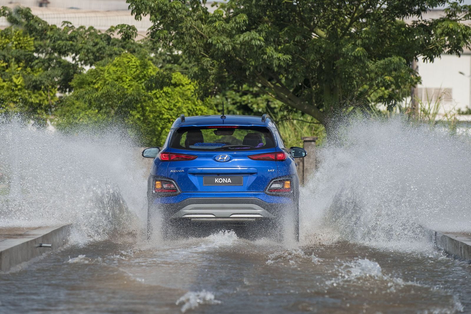 Vận hành Hyundai Kona