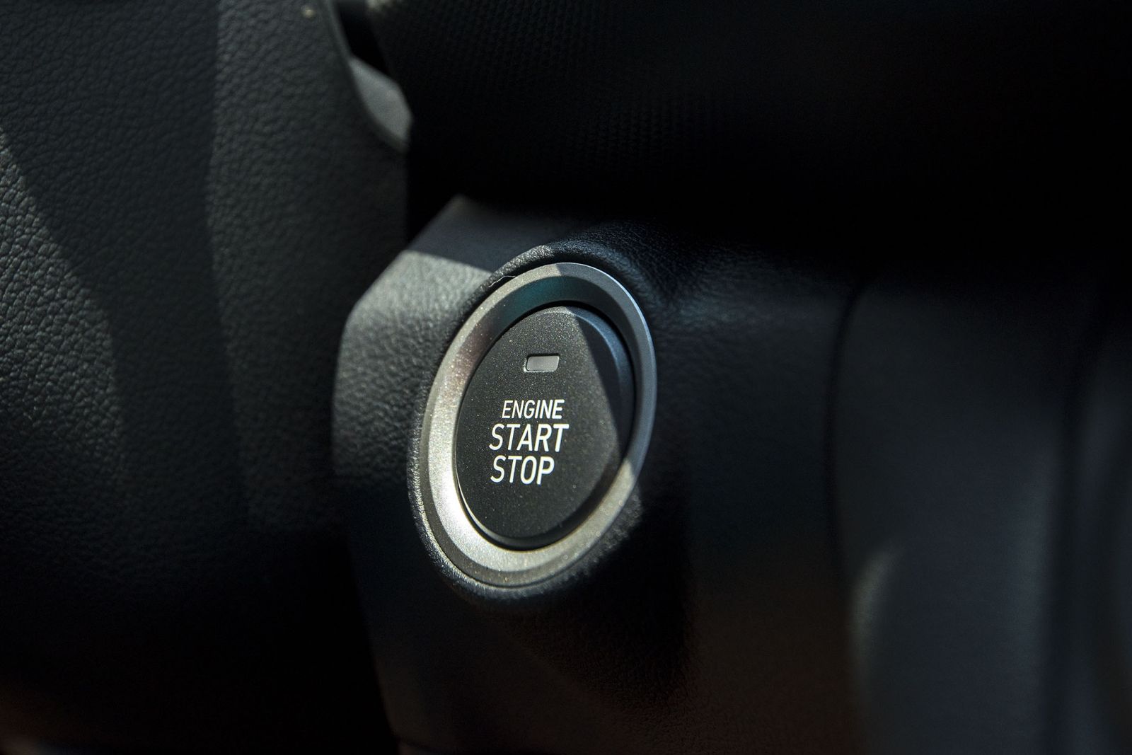 Nút bấm start/stop trên Hyundai Kona