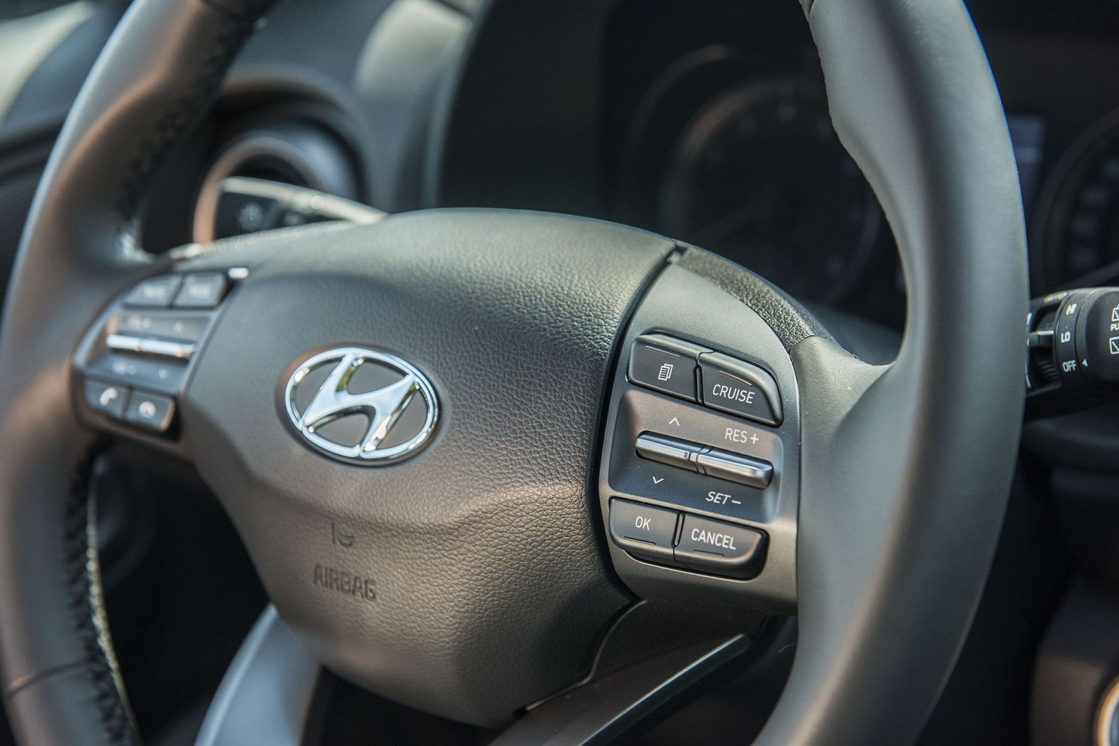 Thiết kế vô lăng xe Hyundai Kona