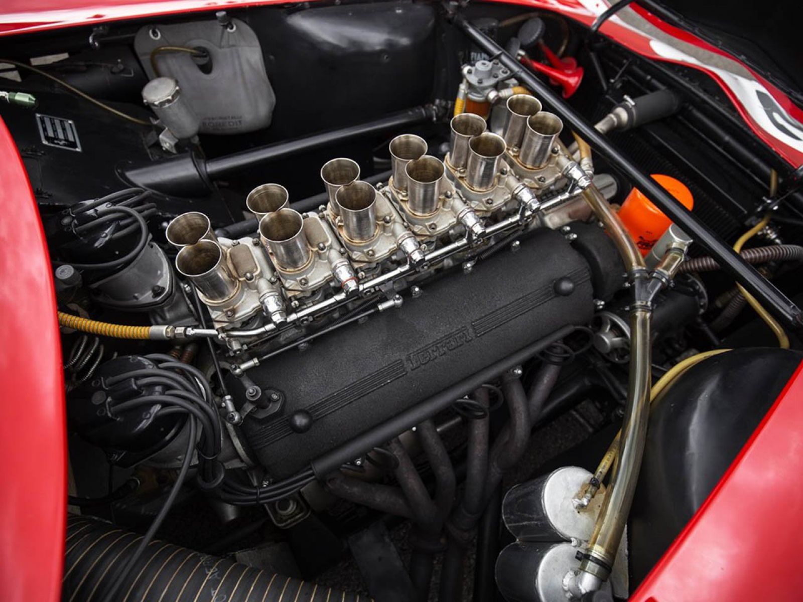 Thiết kế động cơ xe Ferrari 250 GTO 1962