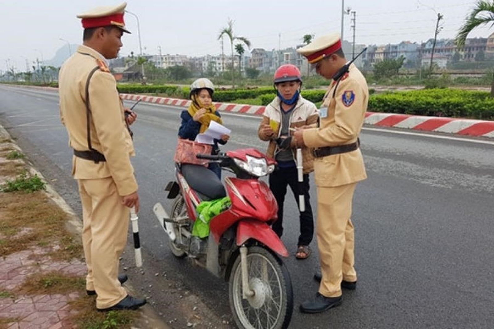 Chủ xe sẽ mất phương tiện đi lại trong thời gian xe bị tạm giữ