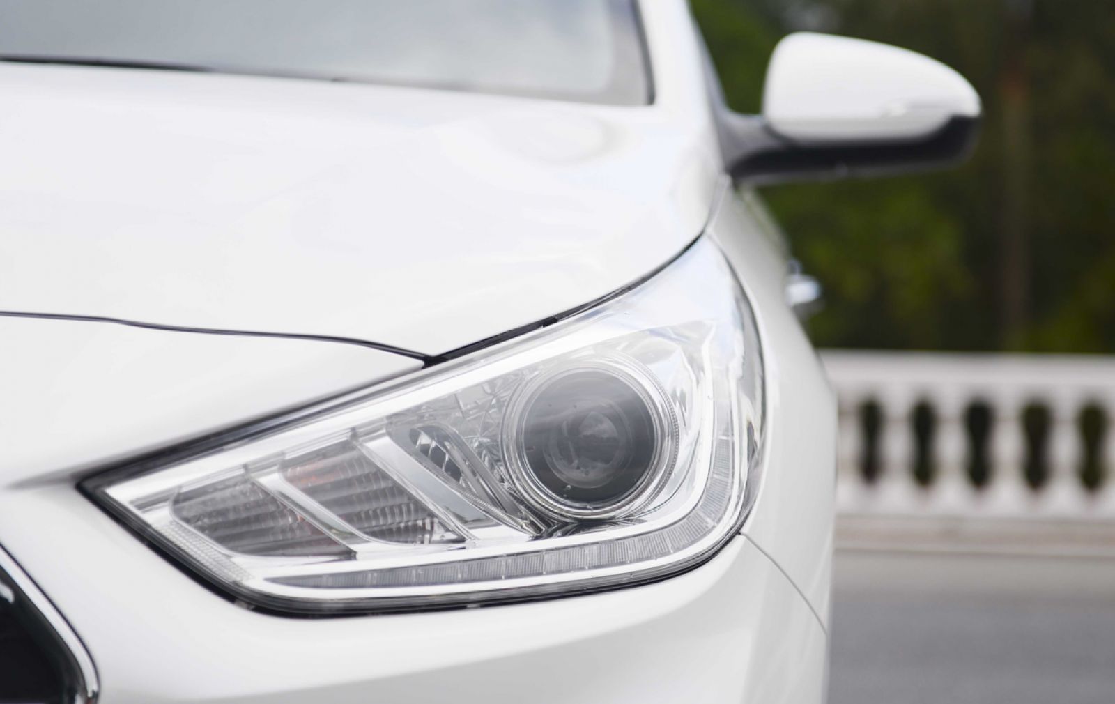Đèn pha xe Hyundai Accent 2018