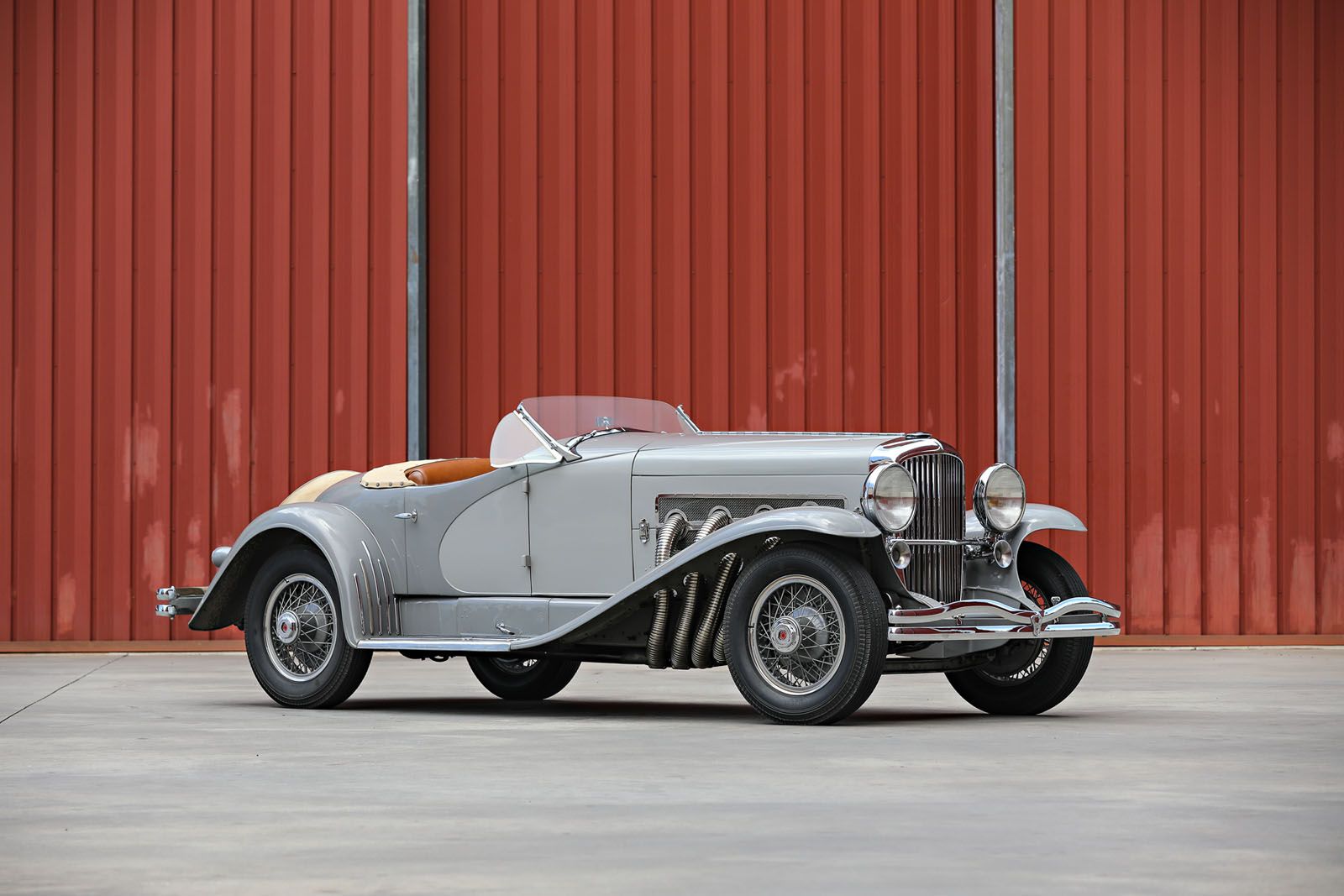 Duesenberg SSJ 1935 chốt giá 19 triệu USD kèm 3 triệu cho các chi phí bên ngoài