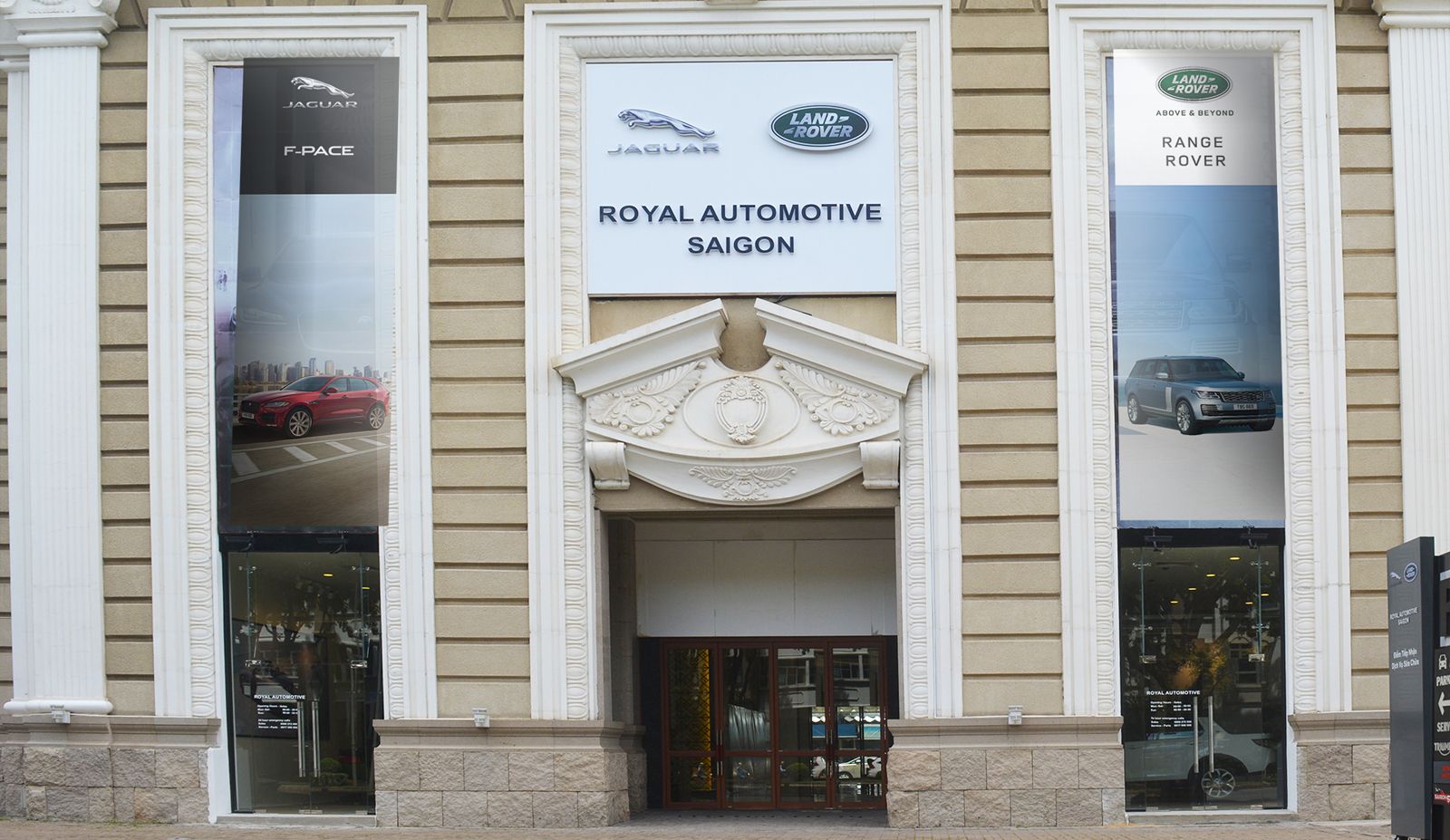 Địa chỉ showroom Jaguar Land Rover Phú Mỹ Hưng