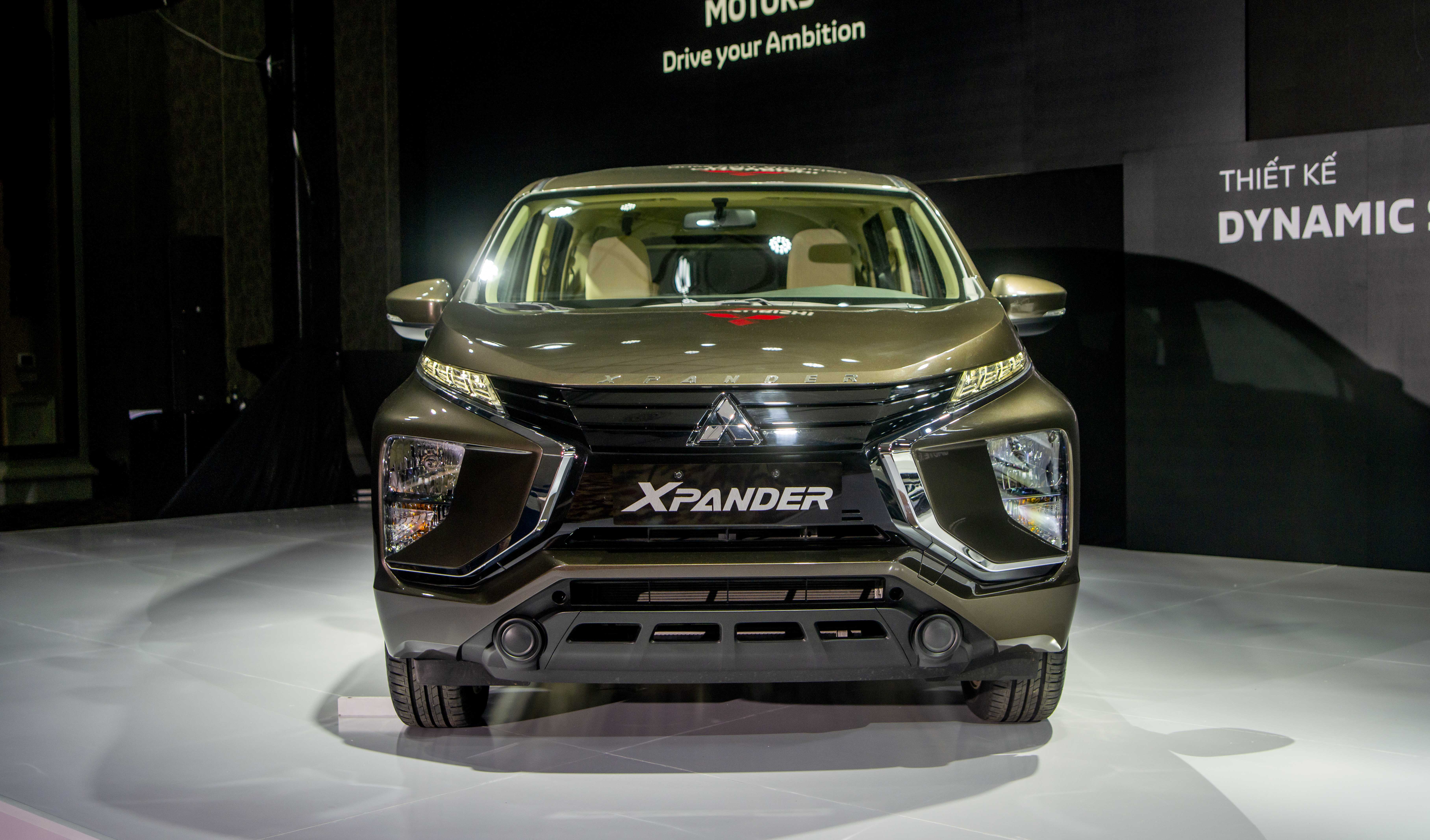 Thiết kế đầu xe Mitsubishi Xpander