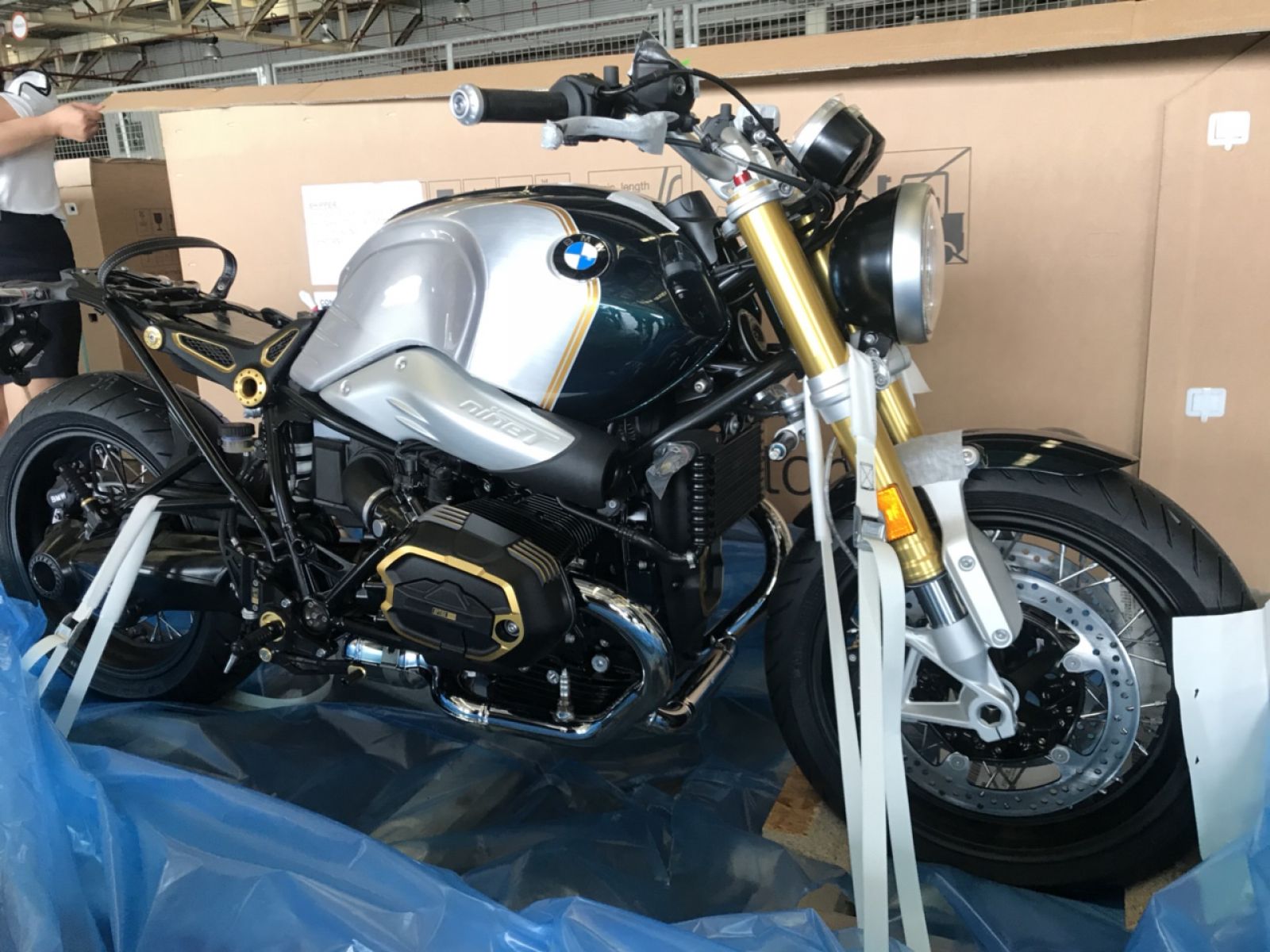 Chiếc BMW R nineT Classic phiên bản full option 719