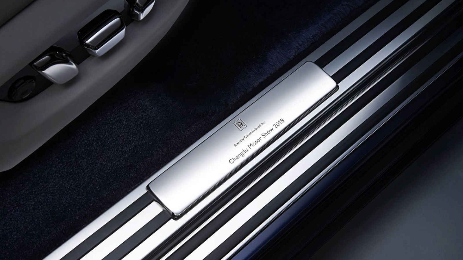 Phiên bản Rolls-Royce Phantom trục cơ sở dài đặc biệt