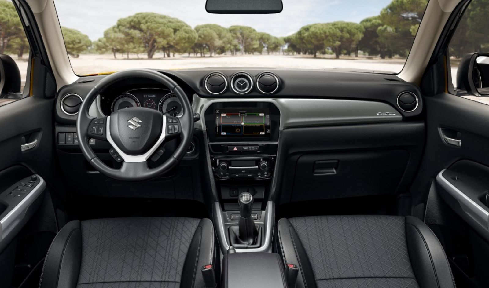 Thiết kế cabin hàng ghế trước trên Suzuki Vitara 2019