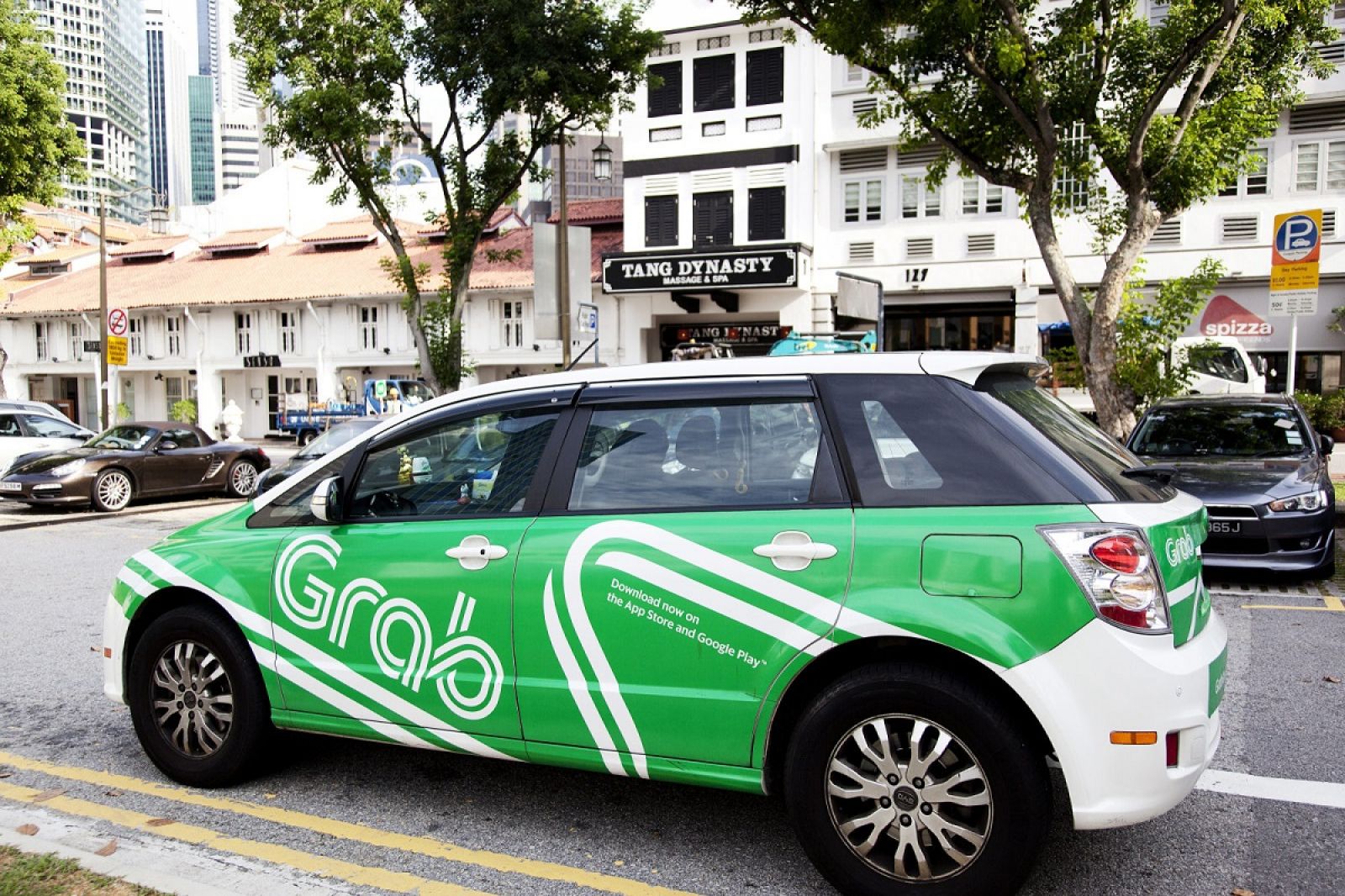 Cơ quan giám sát cạnh tranh của Singapore phạt Grab vì các vi phạm sau khi sáp nhập Uber