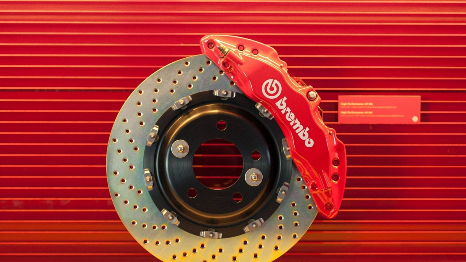 Hệ thống phanh hiệu suất cao của Brembo