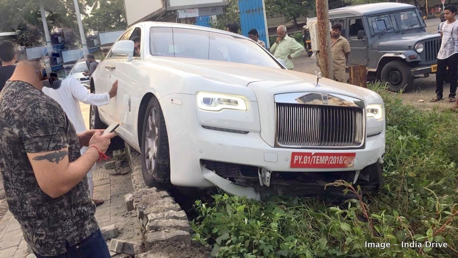 Rolls-Royce Ghost mới tại Ấn Độ có giá rất đắt