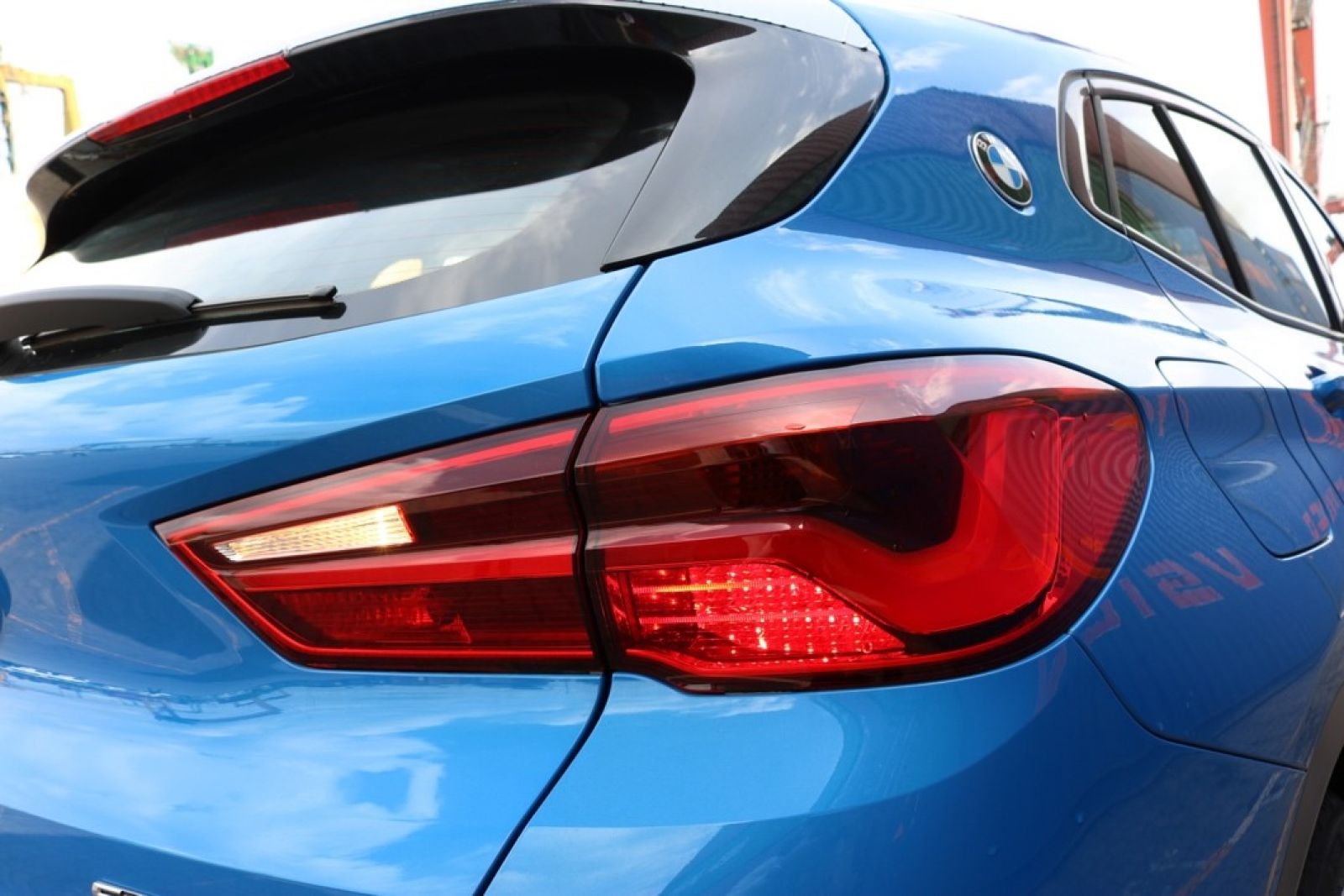 Thiết kế đèn hậu BMW X2