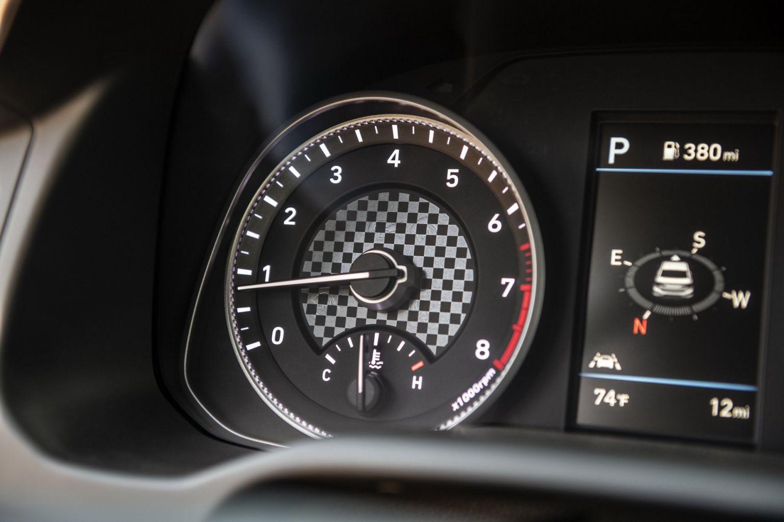 Thiết kế đồng hồ trên Hyundai Elantra 2019