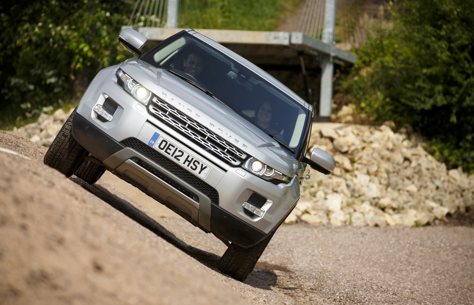 Khả năng off-road của xe Range Rover Evoque