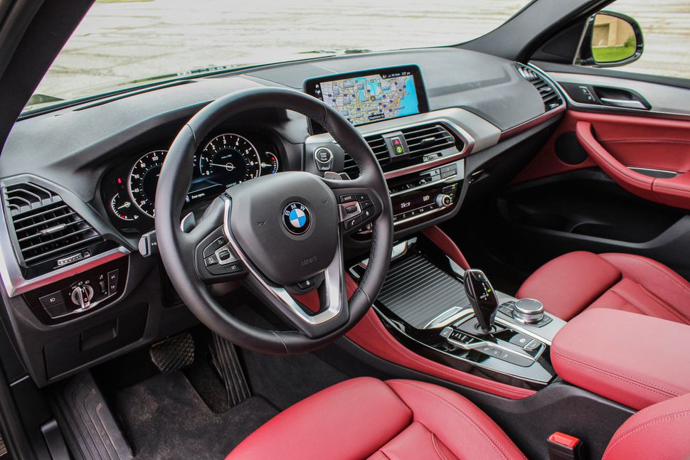 Nội thất xe BMW X4 2019