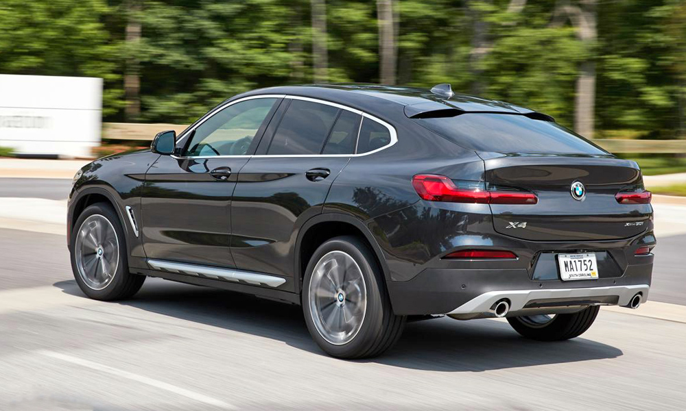 Thiết kế phía sau xe BMW X4 2019