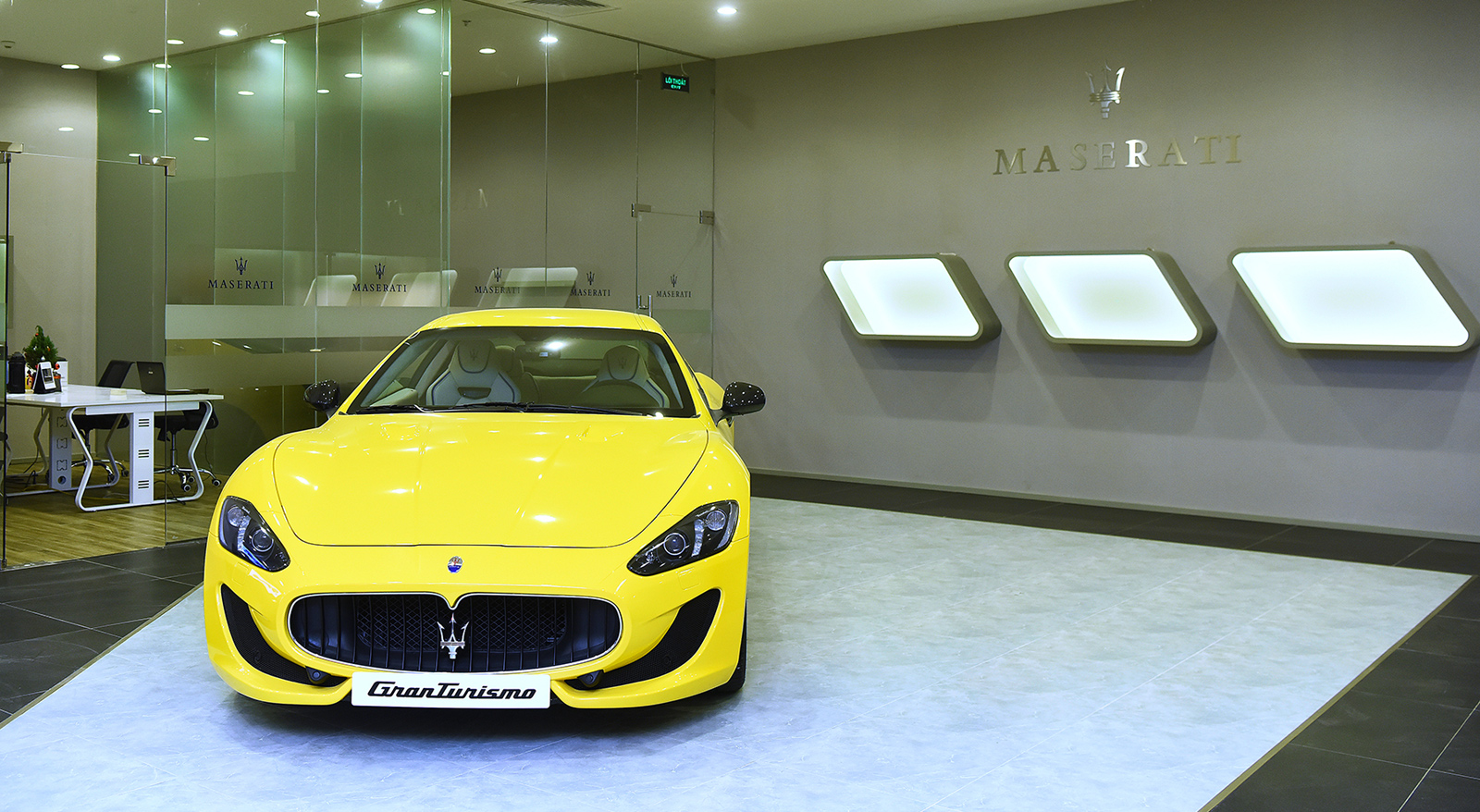 Xe Maserati GranTurismo Sport