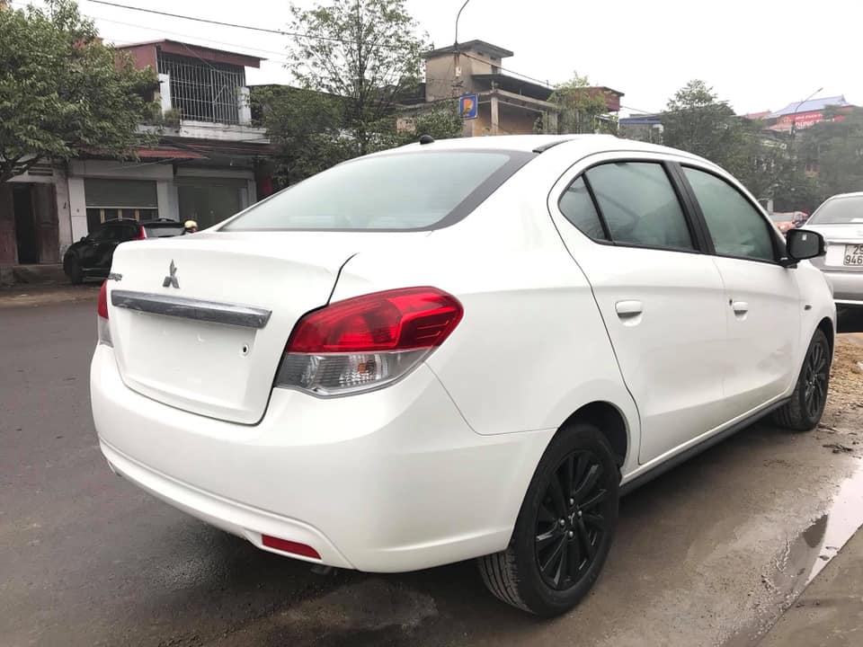 Thiết kế đuôi xe Mitsubishi Attrage mới