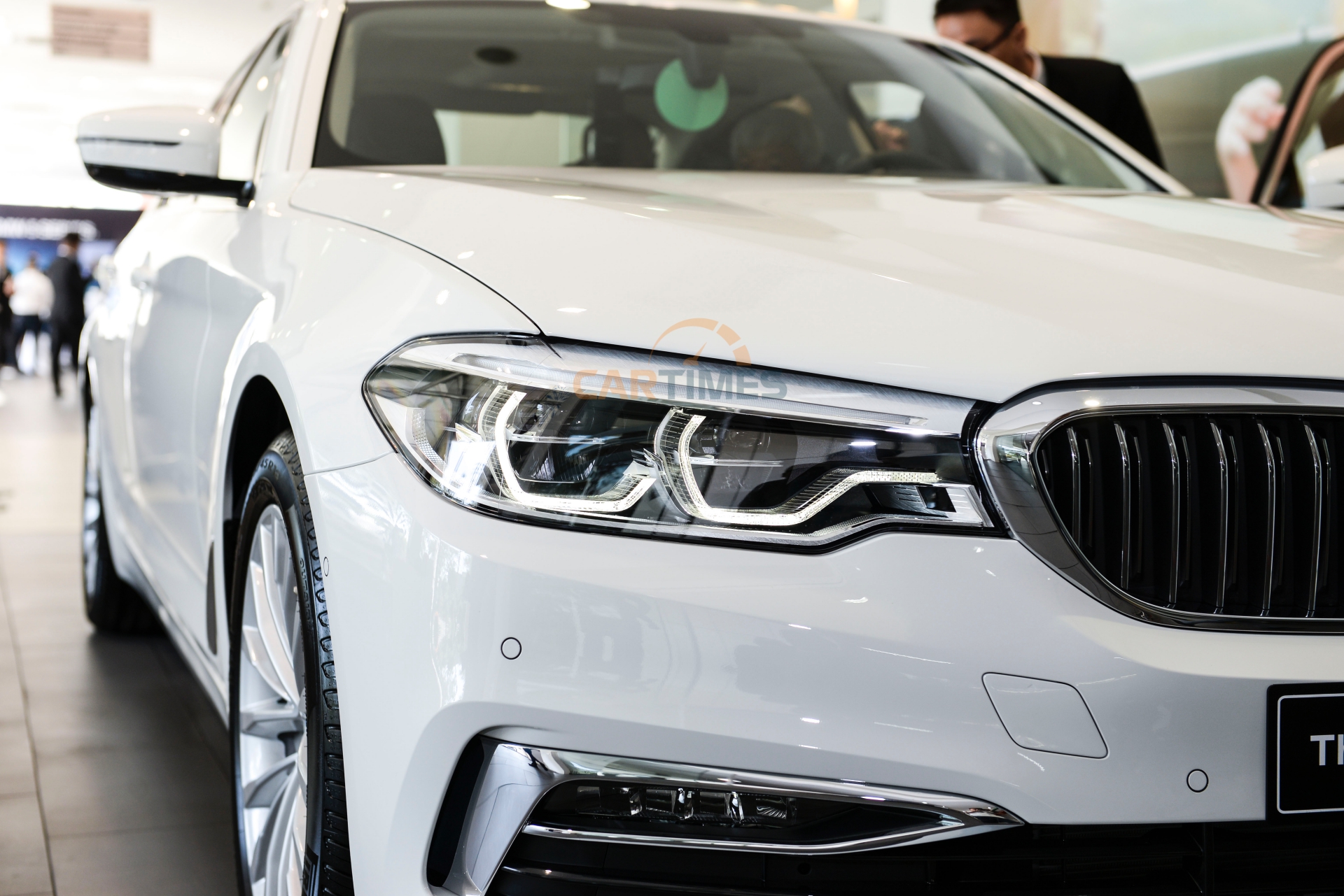 Đèn pha BMW 5 Series thế hệ mới