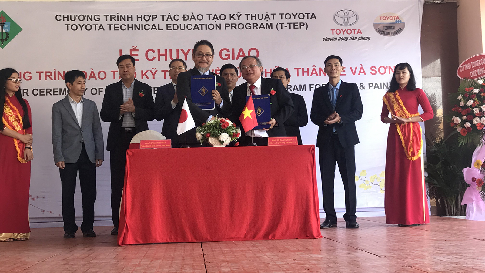 Hoạt động xã hội của Toyota