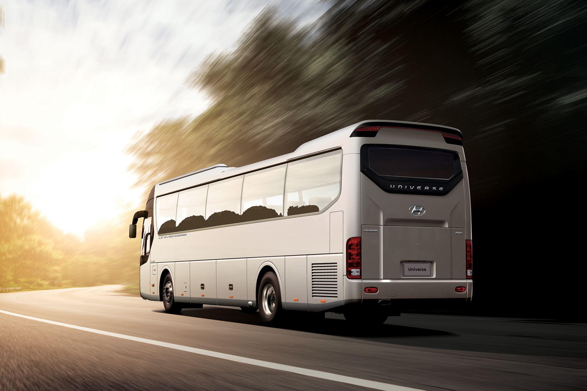 Thiết kế đuôi xe Hyundai Universe