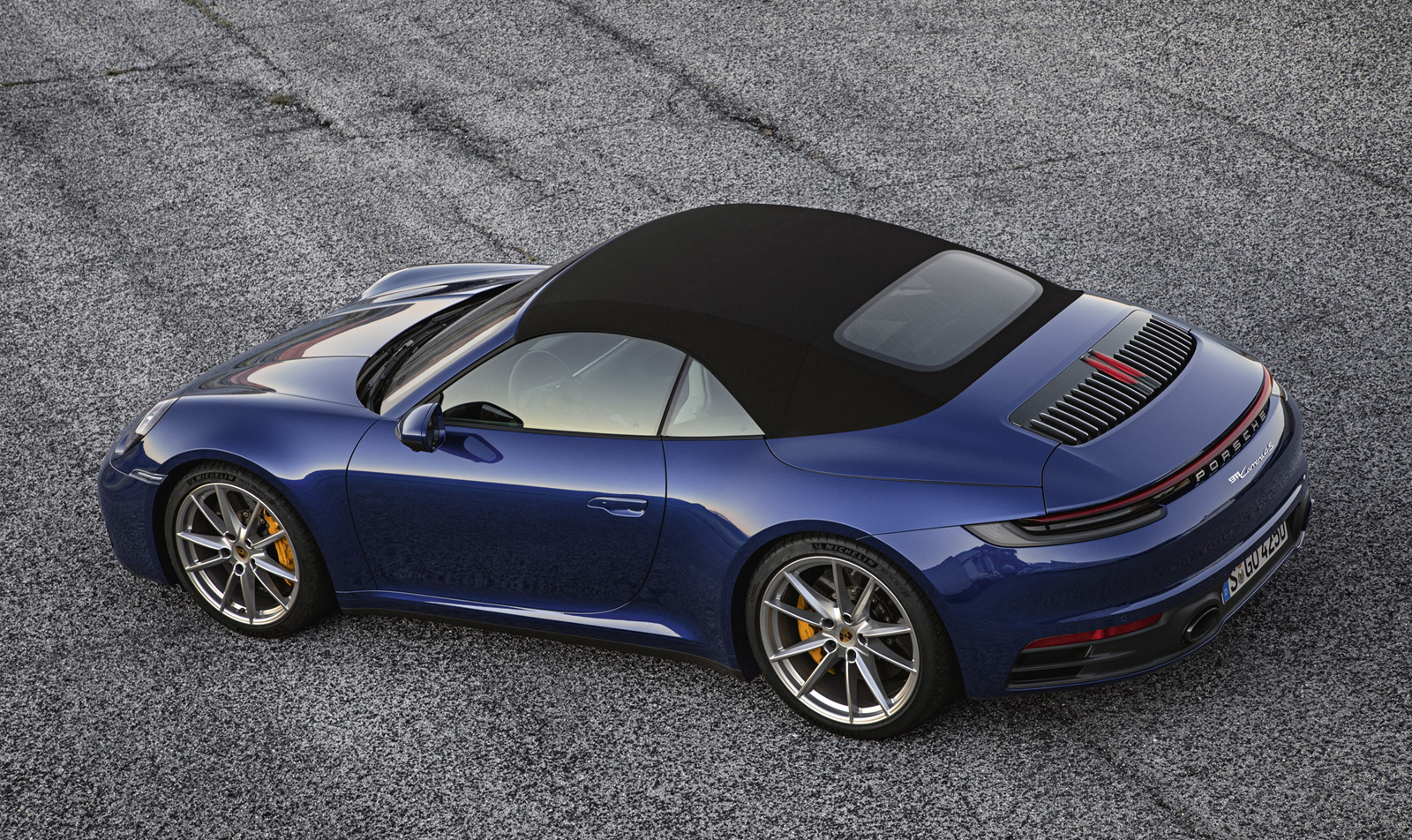 Xe Porsche 911 Cabriolet mới