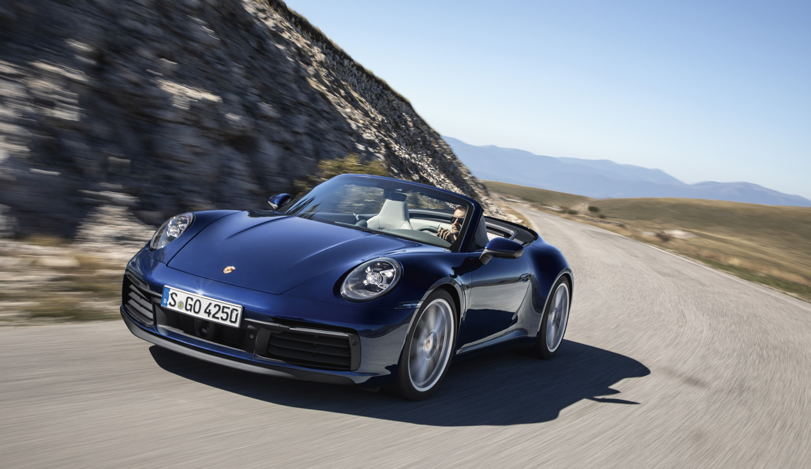 Xe Porsche 911 Cabriolet mới