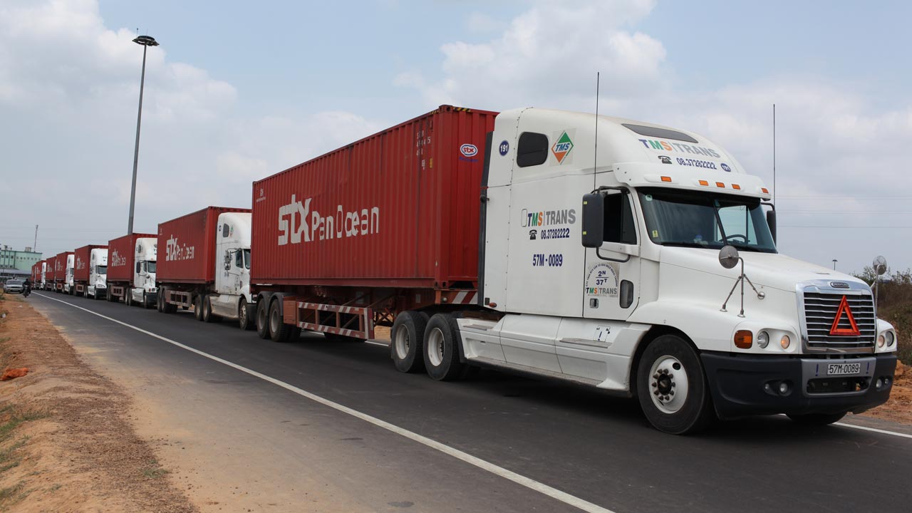 Không điều khiển xe container trong tình trạng mệt mỏi, thiếu ngủ