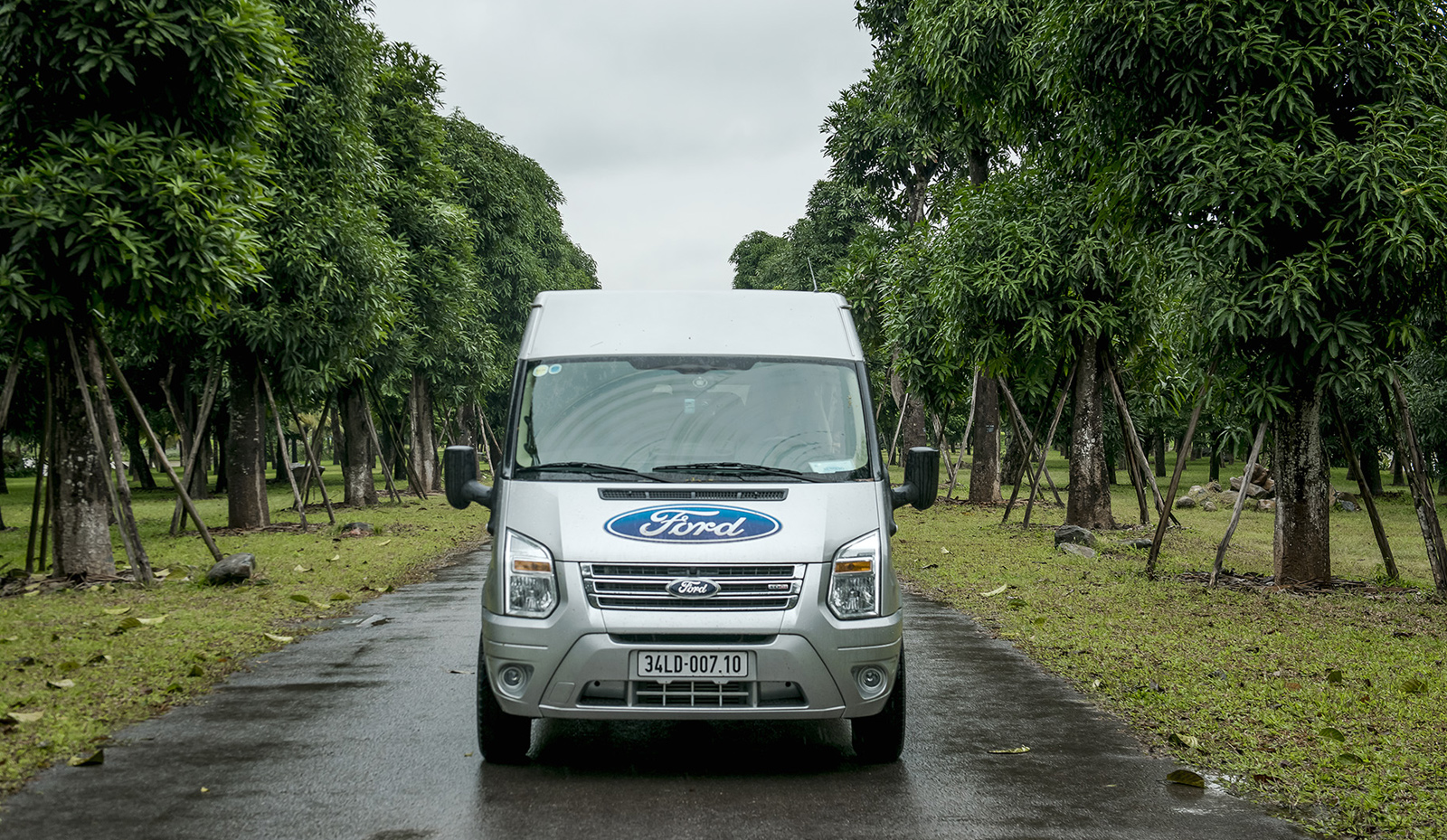Ford Transit là dòng xe thương mại đa năng và lý tưởng cho nhiều loại hình công ty vận tải và kinh doanh