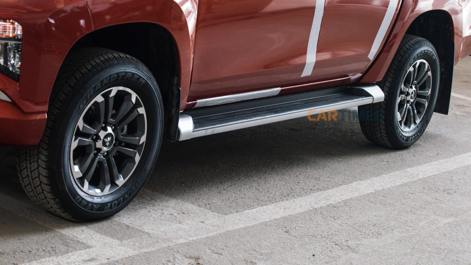 xe Mitsubishi Triton 2019