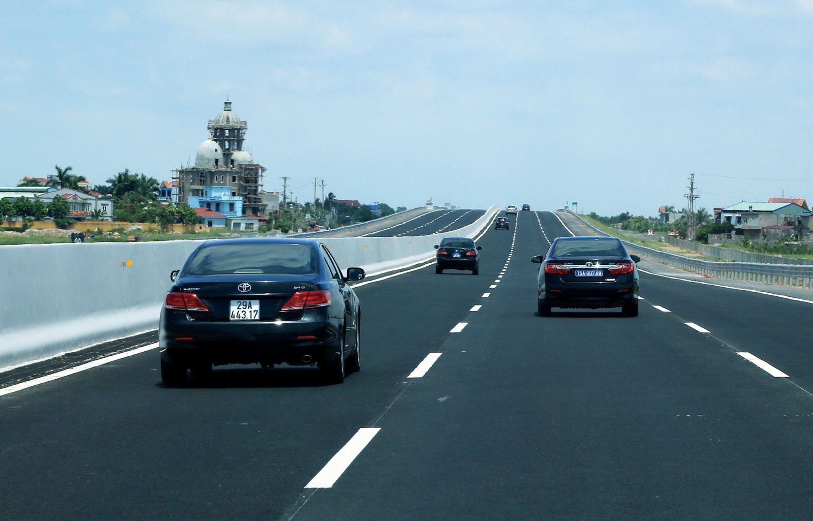 Khoảng cách giữa các xe an toàn