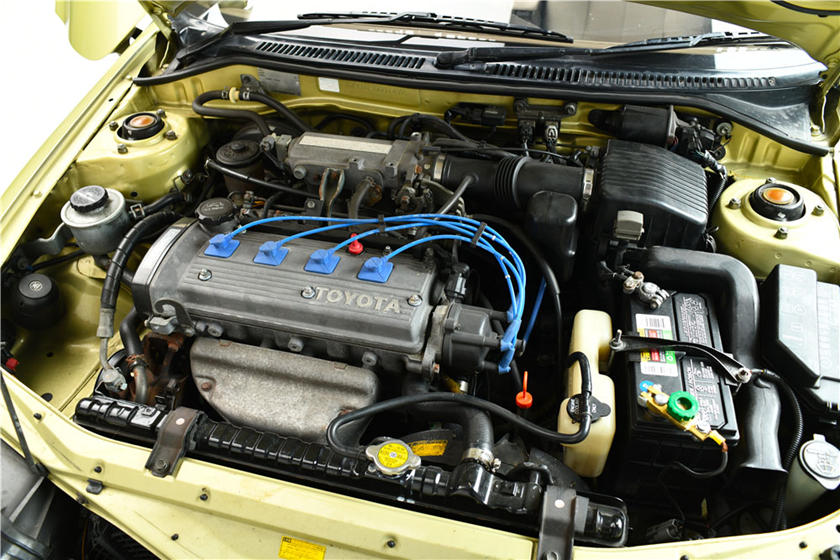Động cơ xe Toyota Sera 1990
