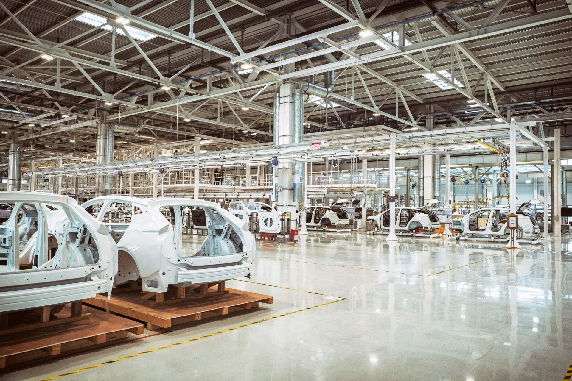 Những chiếc xe Byton M-Byte đầu tiên đang được sản xuất