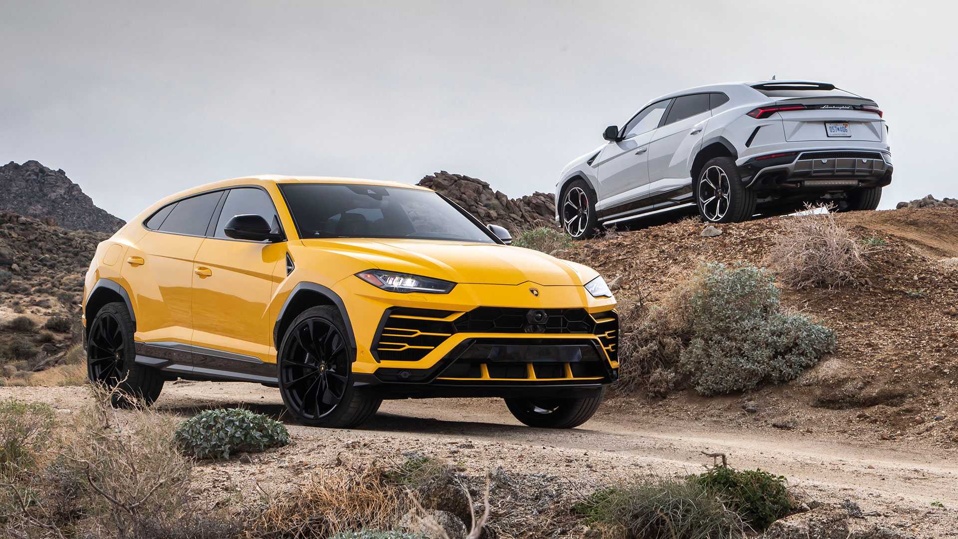 Xe Lamborghini Urus mới ra mắt