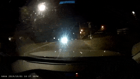 "Ngựa hoang" Ford Mustang đánh võng liều trong đêm và cái kết đắng ngắt