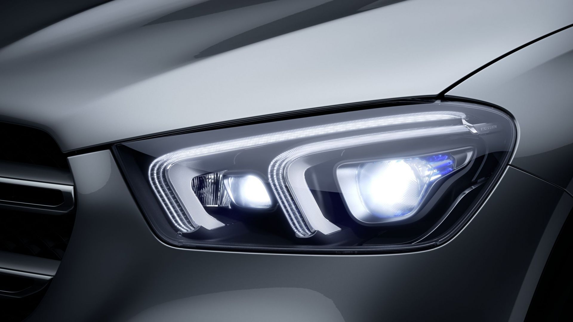 Hình ảnh nhá hàng của Mercedes-Benz GLE 2019 tại thị trường Việt Nam