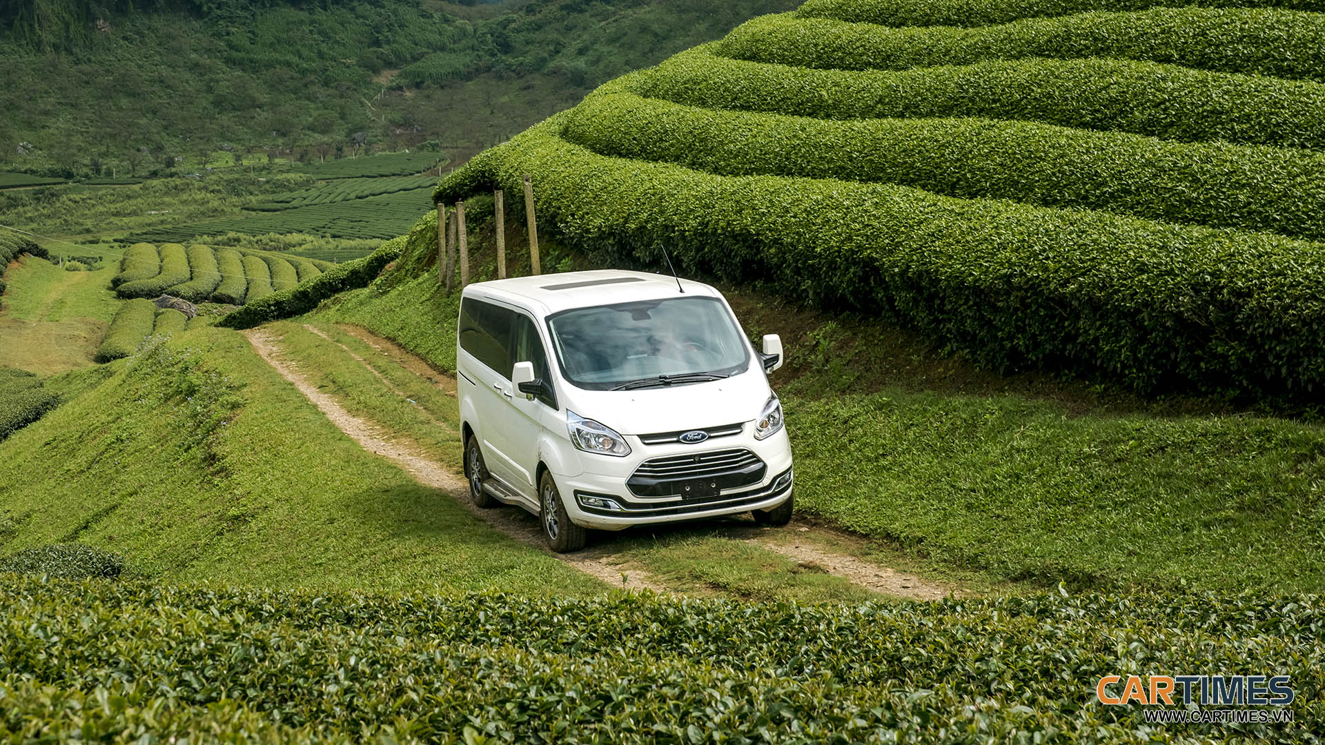 Ford Tourneo tiết kiệm nhiên liệu