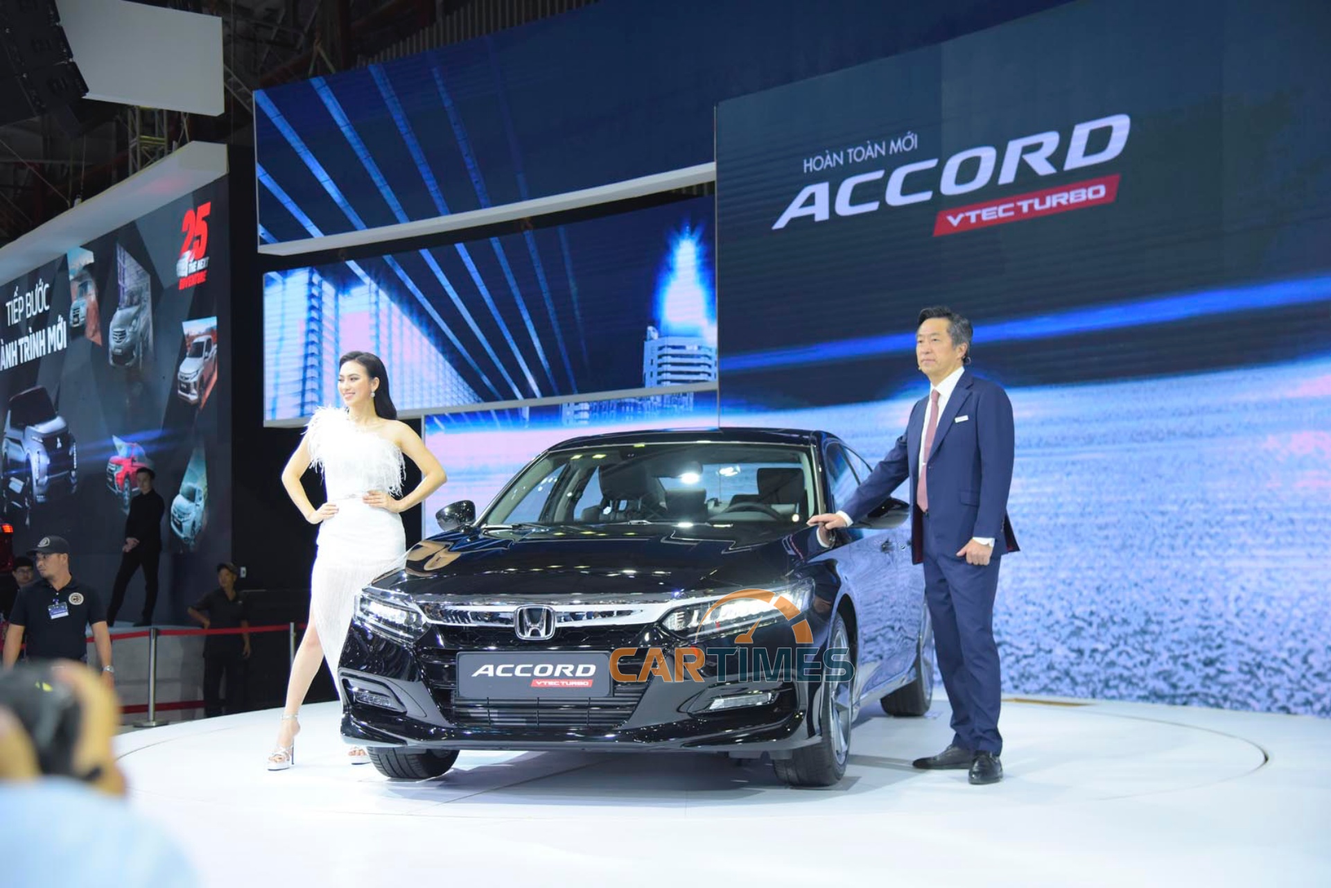 Honda Accord 2019 chốt giá 1,319 tỷ đồng tại thị trường Việt Nam