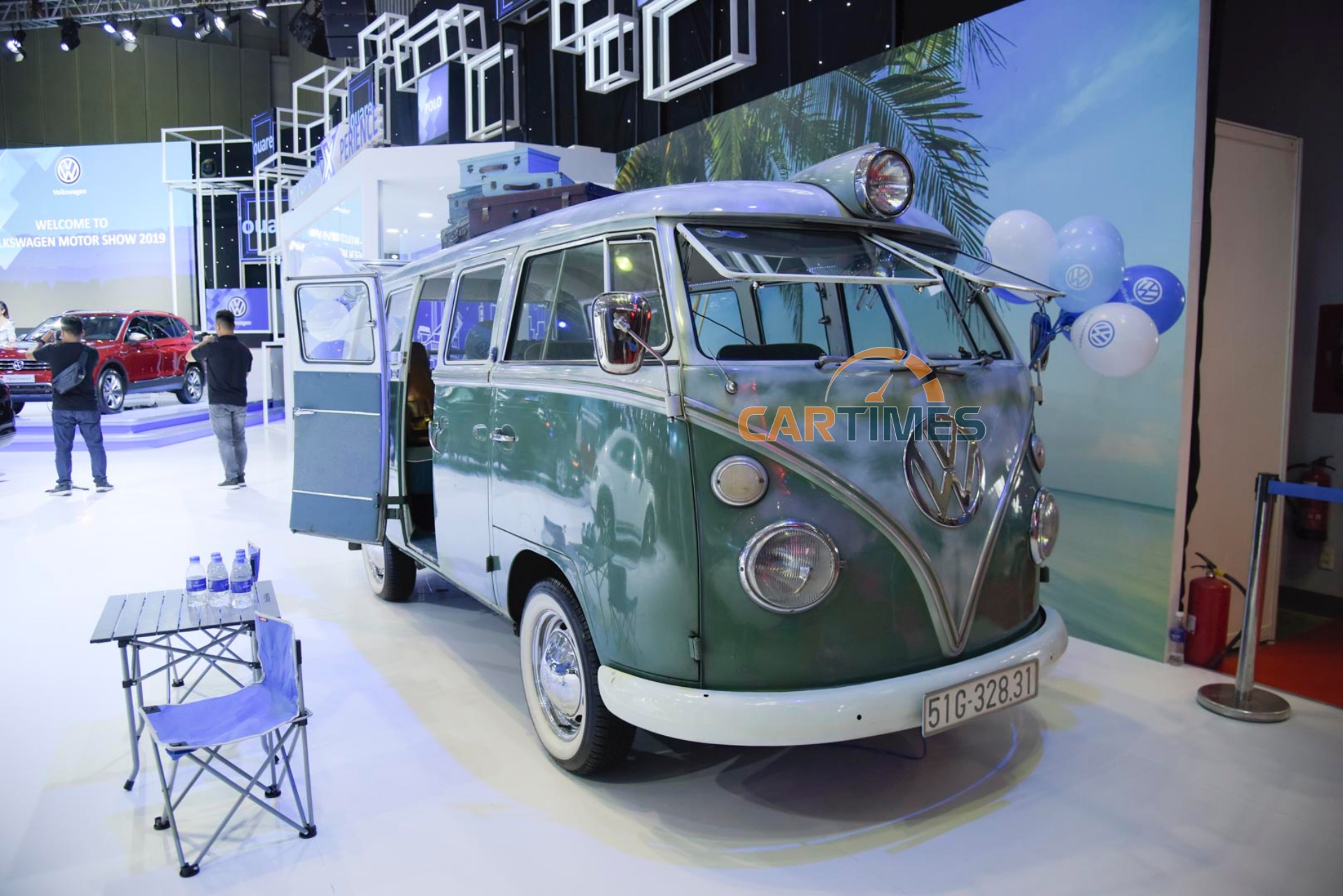 Xe trưng bày Minivan Volkswagen Kombi