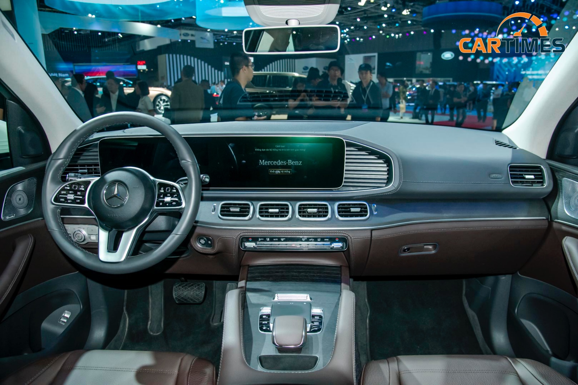 Cabin xe Mercedes-Benz GLE 450 4MATIC