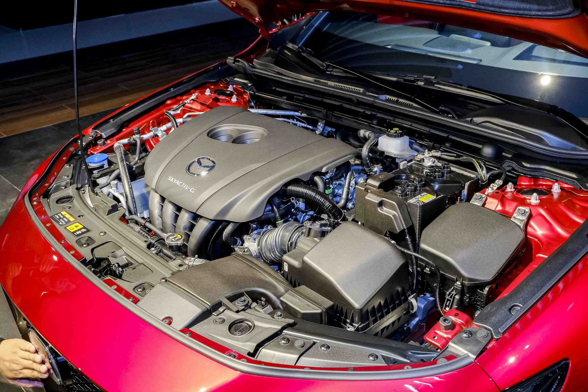 Động cơ xe Mazda3 là loại SkyActiv-G 2.0L