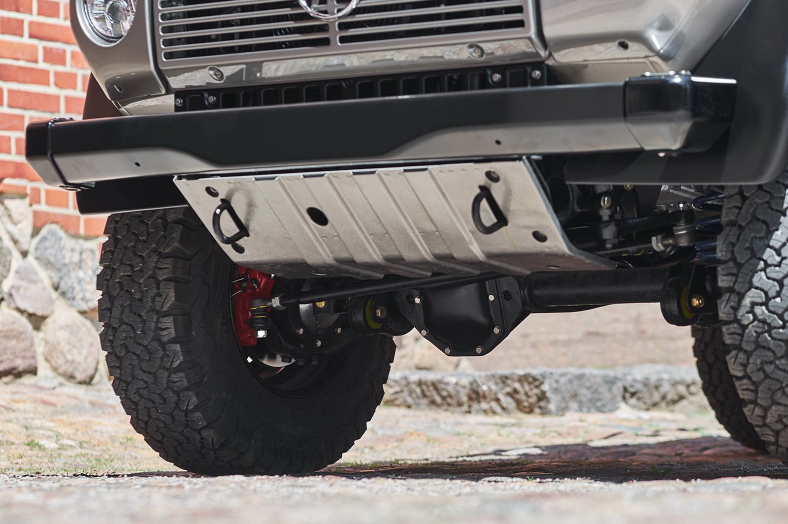 Gầm xe Mercedes-Benz G-Class độ được nâng cấp